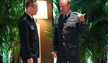 New Zealand defense chief resigns over ‘inappropriate relationship’