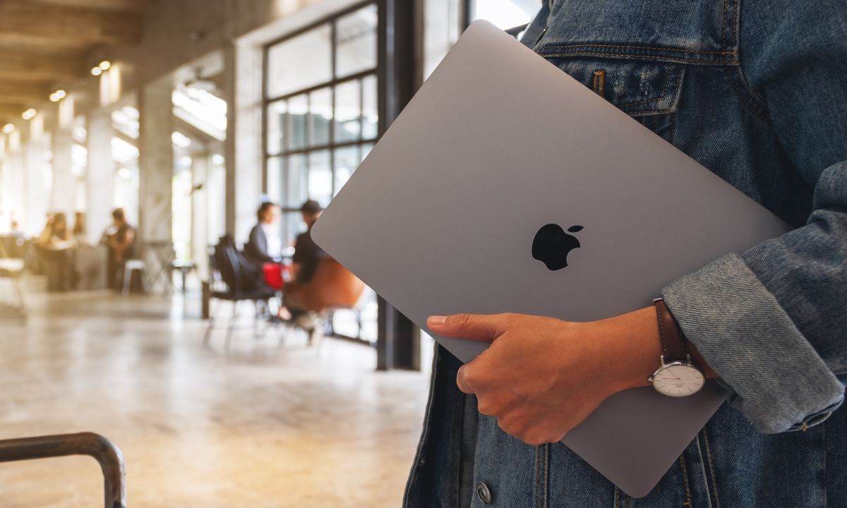 Mac AI access apple