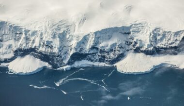 Antarctic meltwater engine sputters as key ocean layer reverses