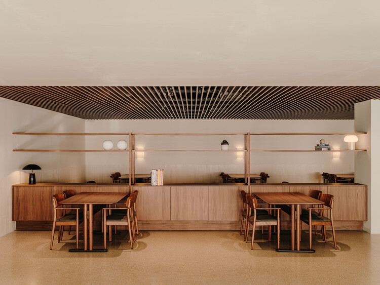 Mirador de Gràcia / Miriam Castells - Interior Photography, Wood, Lighting, Chair