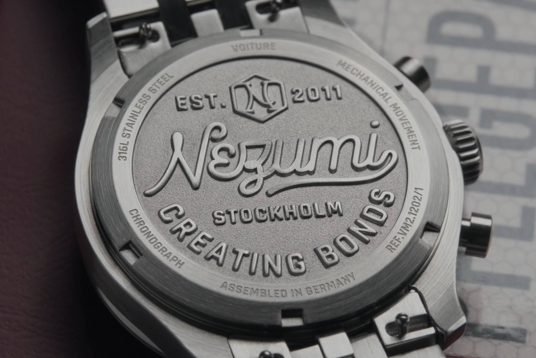 Nezumi Voiture VM2 caseback