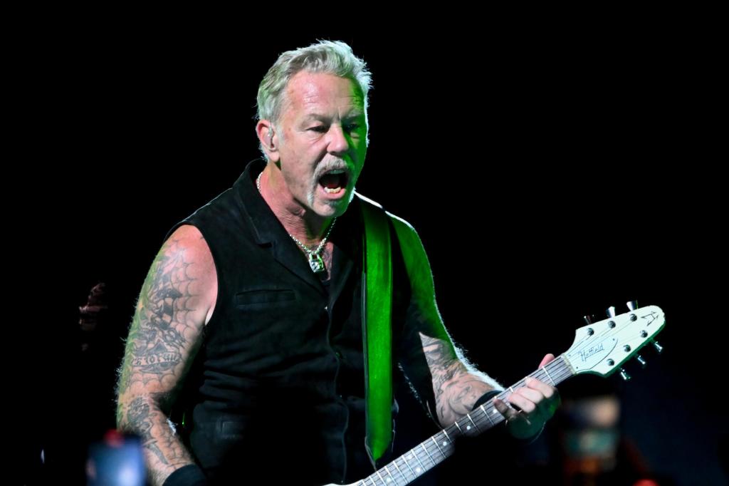 Metallica's James Hetfield Calls Out Entertainers With an Agenda