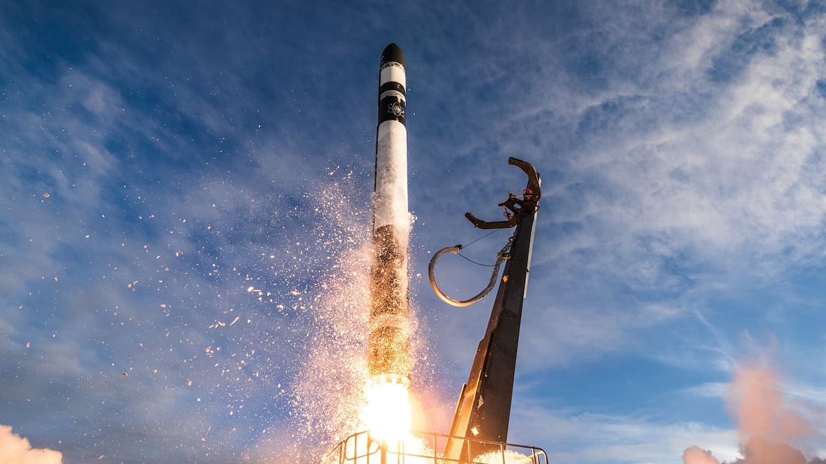 Rocket Lab inks largest-ever Electron launch contract
