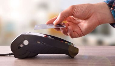 Retail figures: Spending falls in September as consumers cope with rising petrol prices, interest rates, bad weather