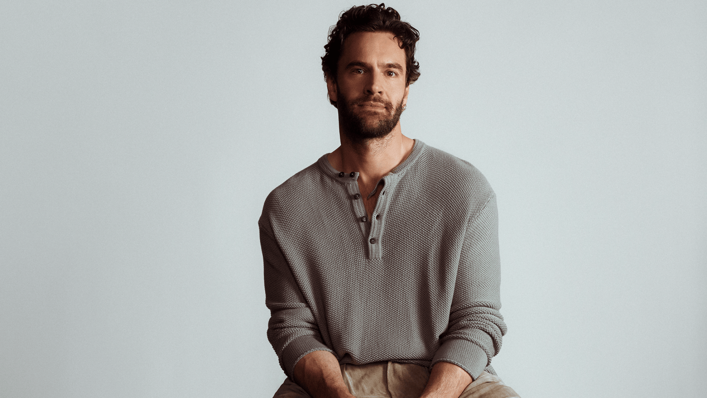 Tom Bateman on Tackling His First Rom-Com With 'The Love Hypothesis'