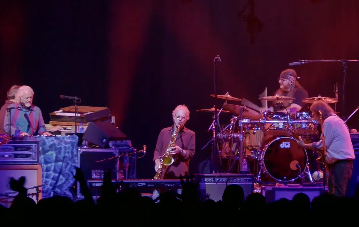 Widespread Panic Is Joined by Ivan Neville, Chuck Leavell and Randall Bramblett for Debuts and Bustouts in Memphis