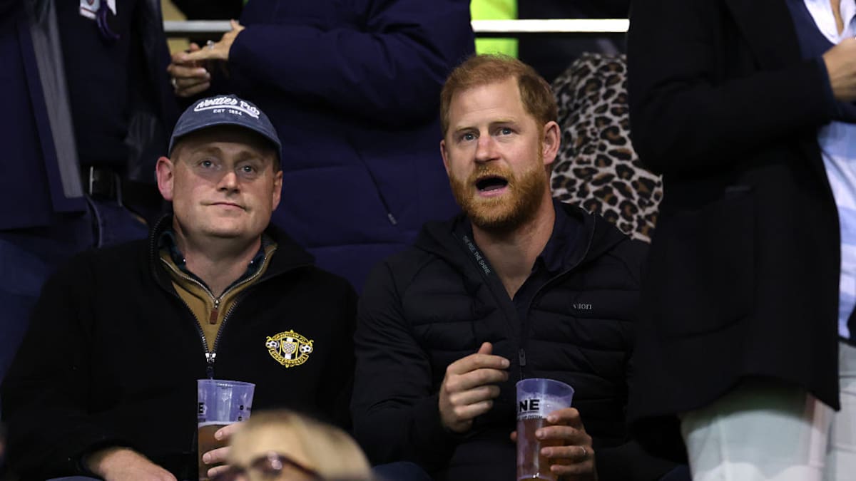 Prince Harry booed at English rugby fans make their feelings known