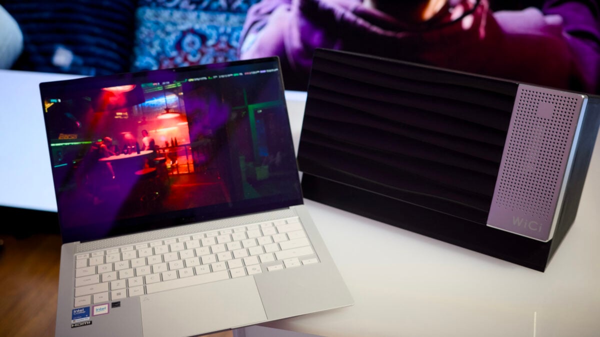 The First 'Wireless GPU' Uses Wi-Fi to Headbutt All Those AI Subscriptions