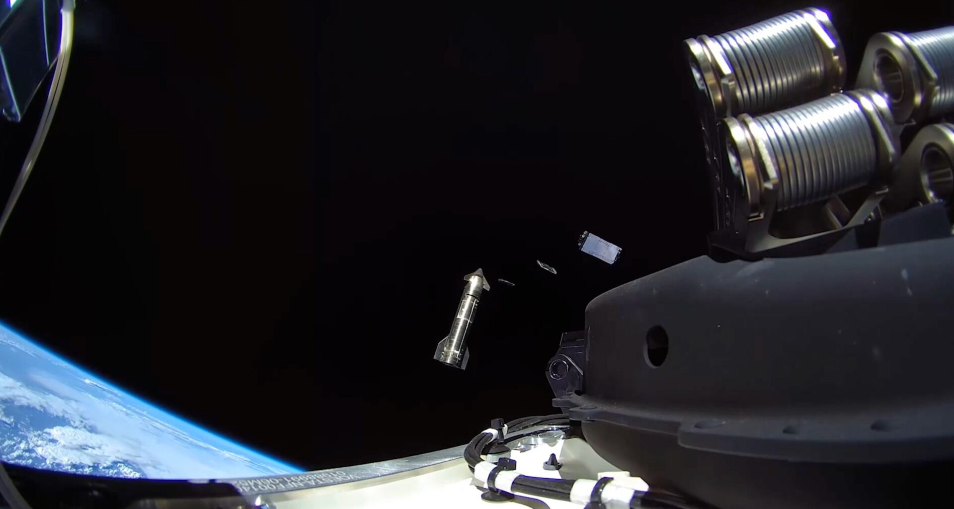 Relive Starship's 1st-ever orbital flight with these epic SpaceX videos