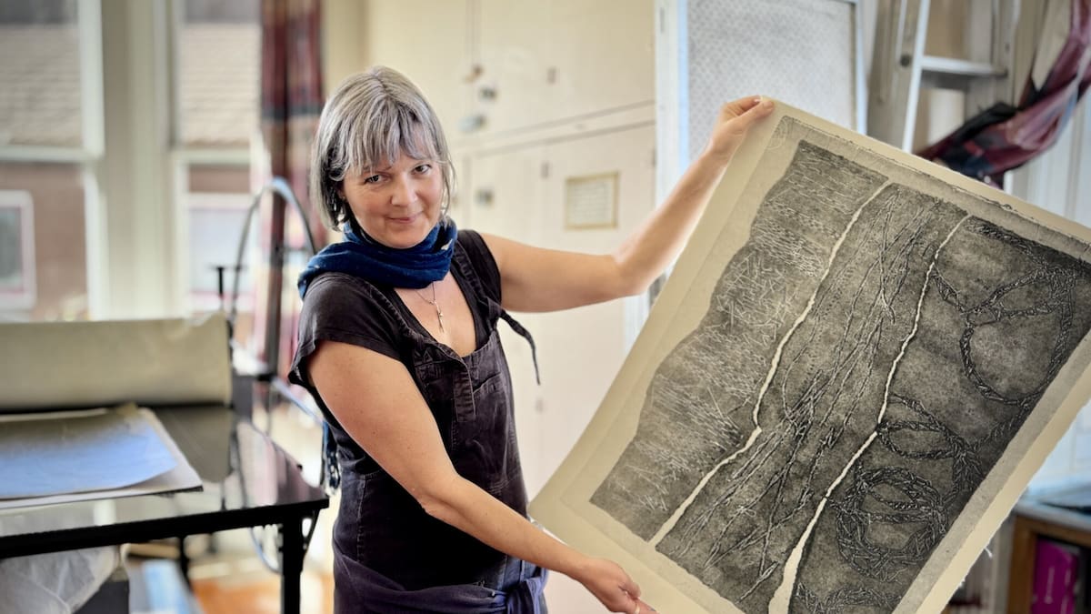 Gisborne artist Torri Stewart presents first solo exhibition, Quiet Moments