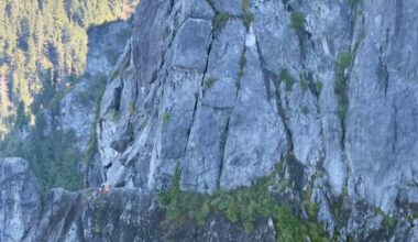Canadian teen rescued after AI chatbot’s hiking route leads to cliff