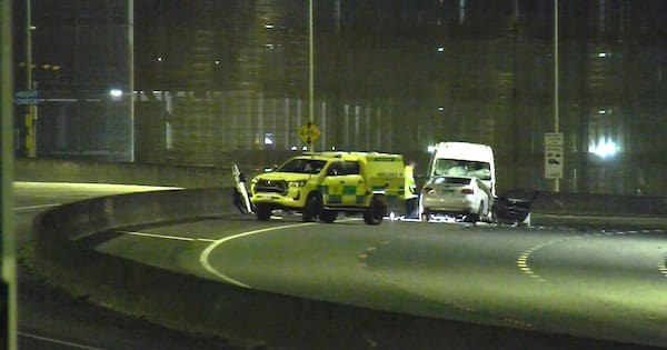 Southern motorway reopens after serious overnight crash in Auckland