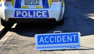 One dead, three seriously hurt in Kawarau Falls crash