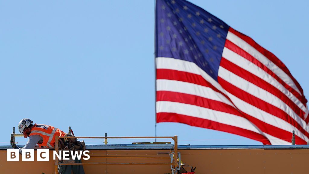 US jobs market sees sharp slowdown ahead of midterm elections - BBC