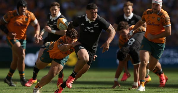 Recap: All Blacks' fast start helps down Wallabies in Sydney