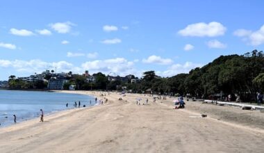 Phone found with intimate recordings from Auckland changing rooms