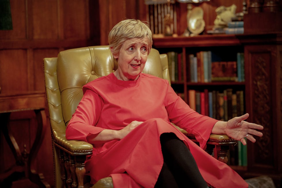 Julie Hesmondhalgh, The Celebrity Traitors Season 2 julie hesmondhalgh, the celebrity traitors season 2