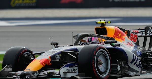 F1: Lawson claims seventh after flying start as Verstappen wins in Malaysia