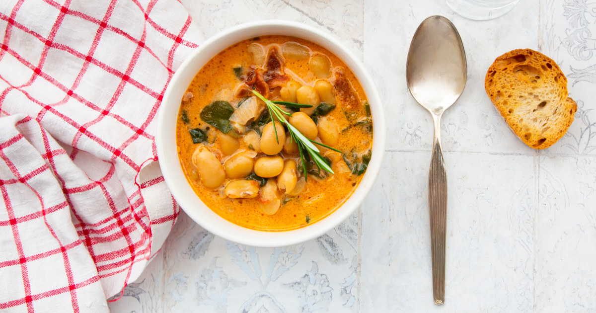 The Best Plant Protein for Lowering Cholesterol, According to a Dietitian