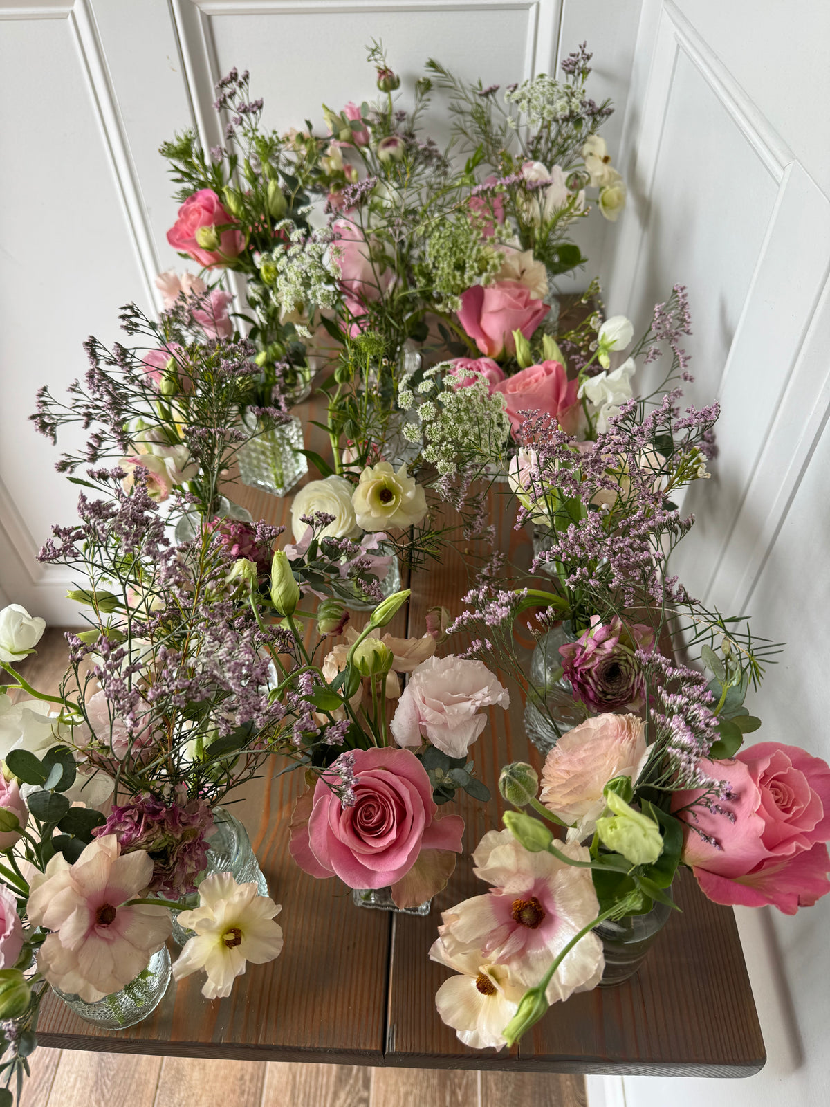 A BloomBar flower arrangement in pastel colors