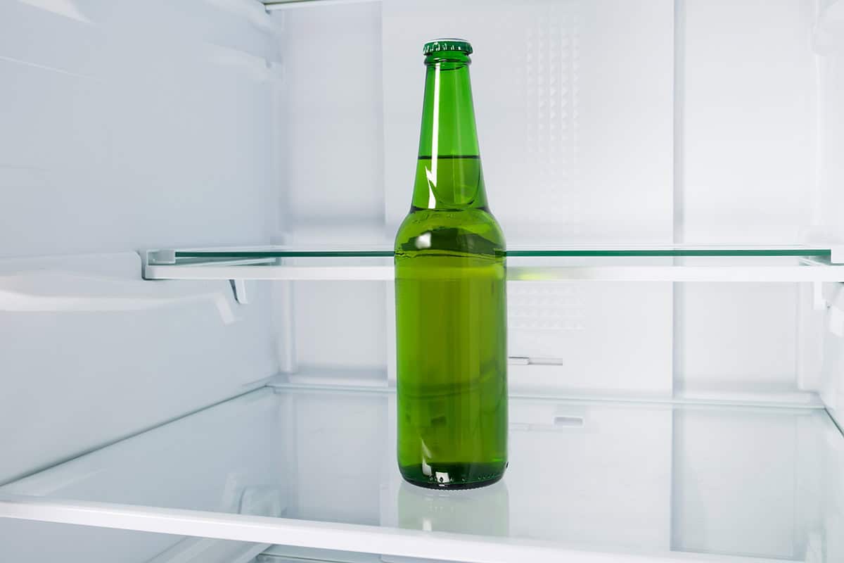 Your beer can only cool so fast. Blame quantum mechanics – Physics World