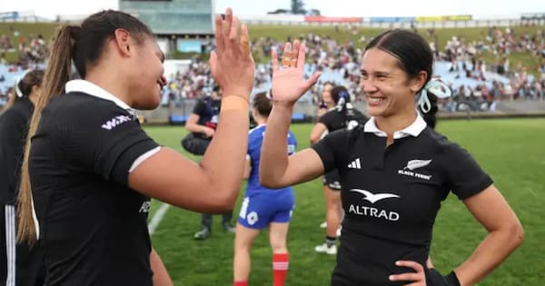 Black Ferns too good for vastly-improved France in second Test