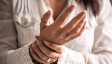 A Saline Injection Could Offer Longer Relief From Carpal Tunnel Pain : ScienceAlert