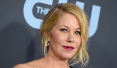 Christina Applegate says she was misdiagnosed with MS