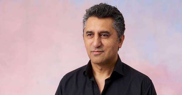 Actor Cliff Curtis charged with reckless driving after Auckland crash