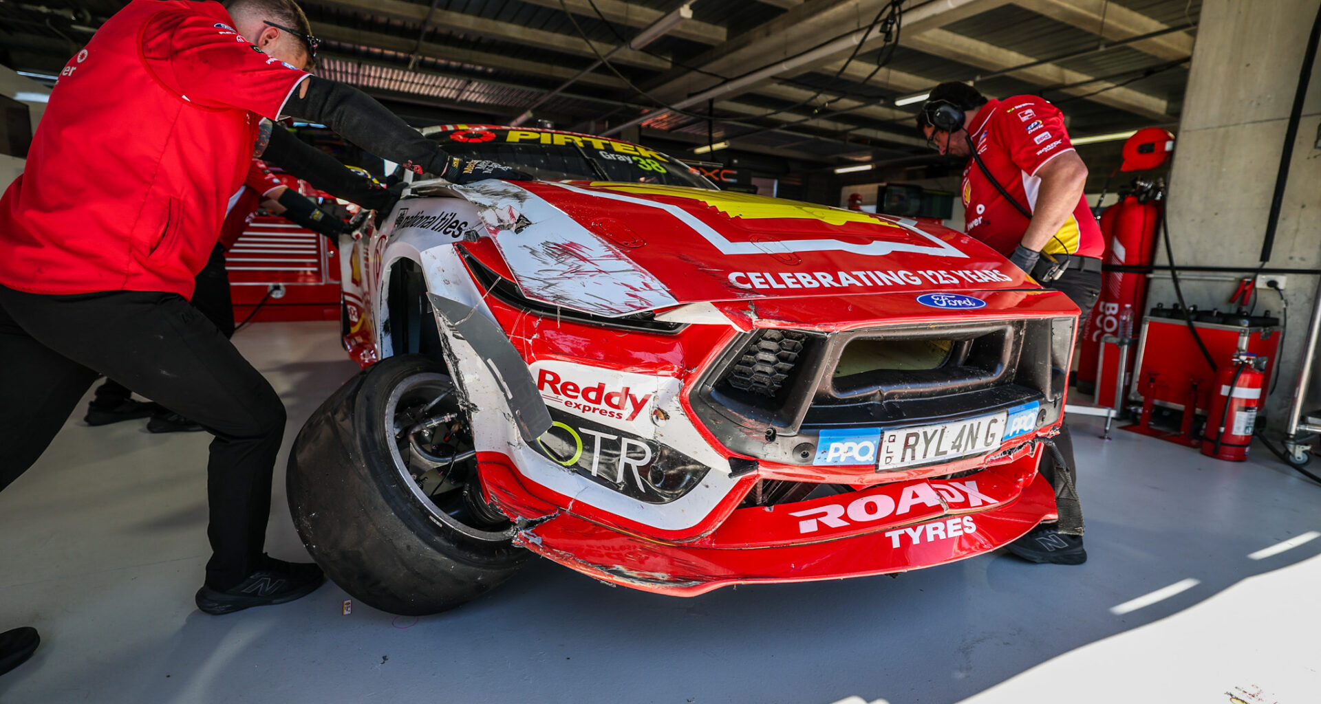 Walkinshaw Toyota, DJR Ford in doubt for qualifying - Supercars
