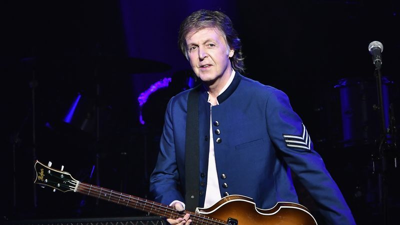 MIAMI, FL - JULY 07:  Paul McCartney performs in concert at American Airlines Arena on July 7, 2017 in Miami, Florida.  (Photo by Gustavo Caballero/Getty Images)