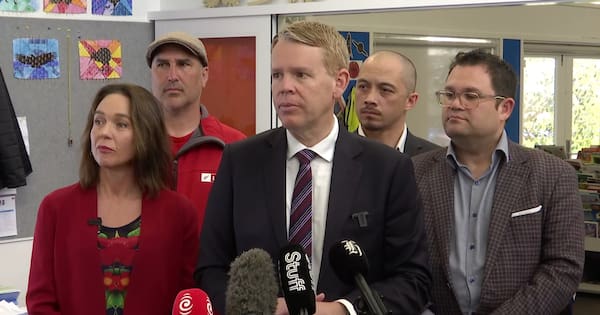 Labour announces policy for cheaper school uniforms