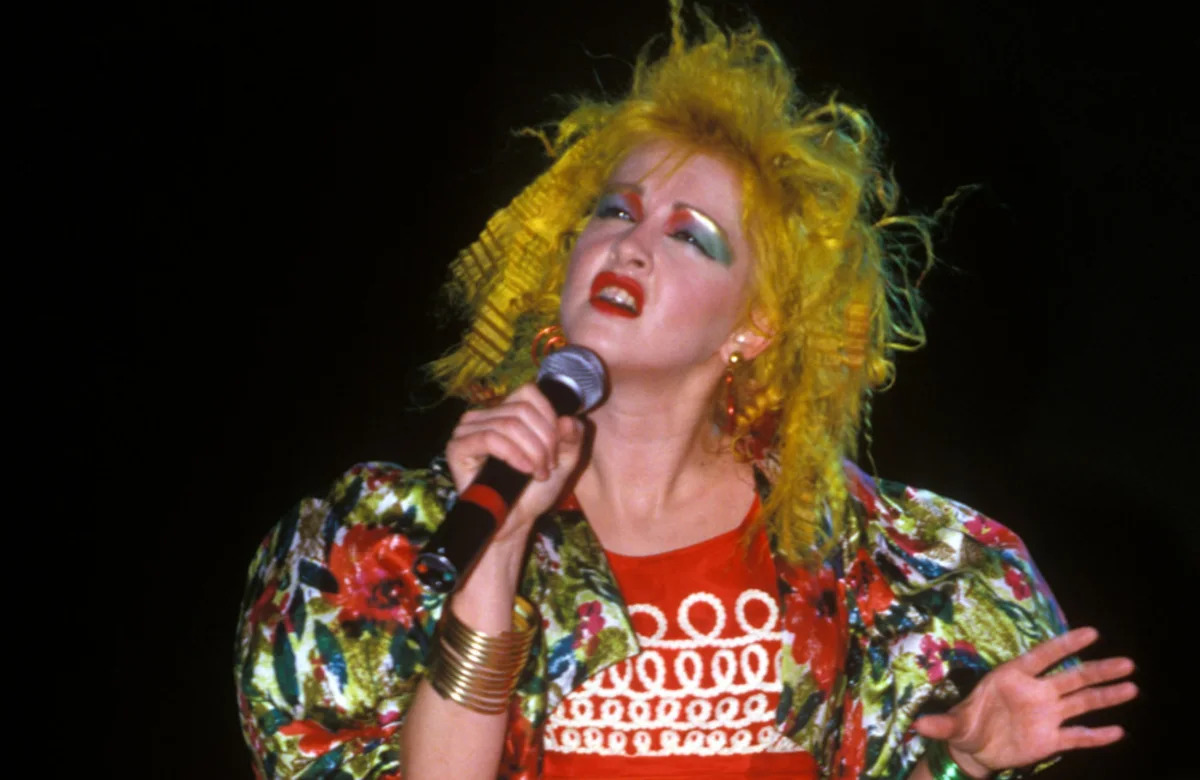 Cyndi Lauper misses fashion's era of 'individual expression'