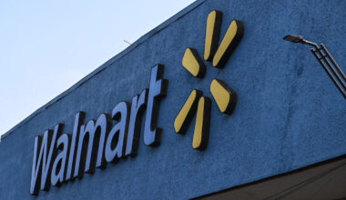 Walmart expands health benefits with free GLP-1 drugs