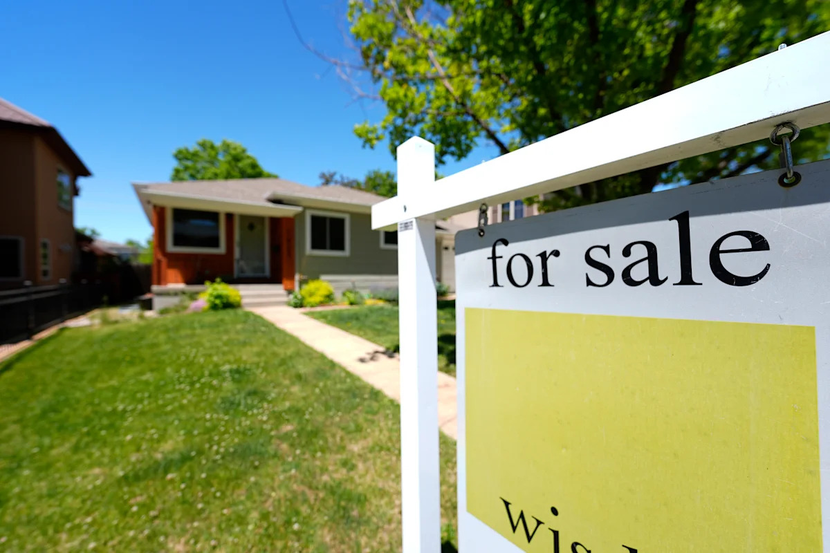 Holding firm after a 7-week rise: When will mortgage rates go down?