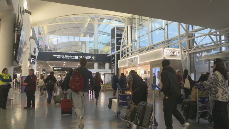 Fuel costs and Middle East disruptions have pushed prices higher, but Kiwis are still travelling by finding savings elsewhere.