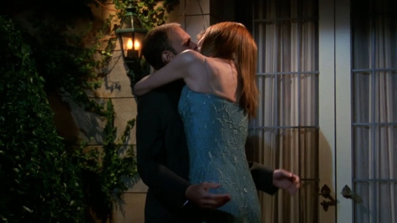 Niles and Daphne kiss for the first time on Frasier