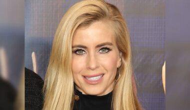 Trump names commentator as next White House press secretary