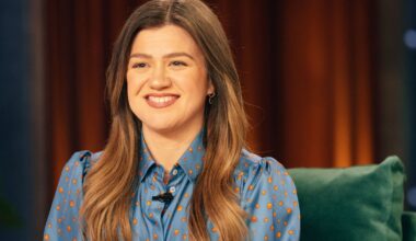 Shop Owner Says Kelly Clarkson Tried to 'Destroy Our Business’