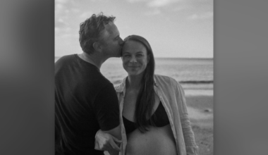 'Completely in love': Dame Lisa Carrington welcomes baby girl