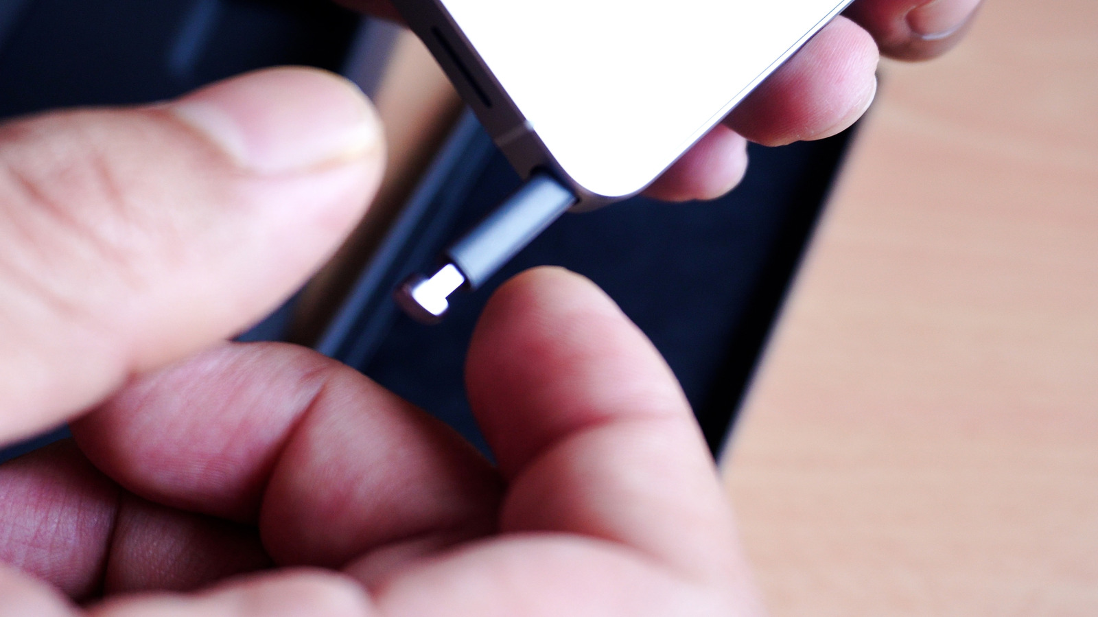 Can Your Samsung S Pen Be Traced?