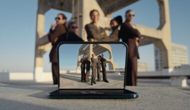 How The iPhone Duo Will Improve Your Group Selfies