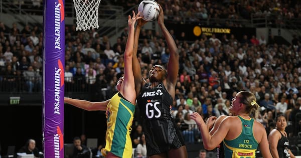 Silver Ferns defeat Diamonds, edge closer to No.1