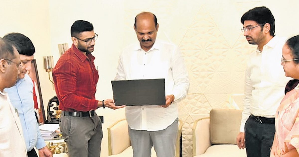 Andhra Minister Kolusu launches App for faster government updates