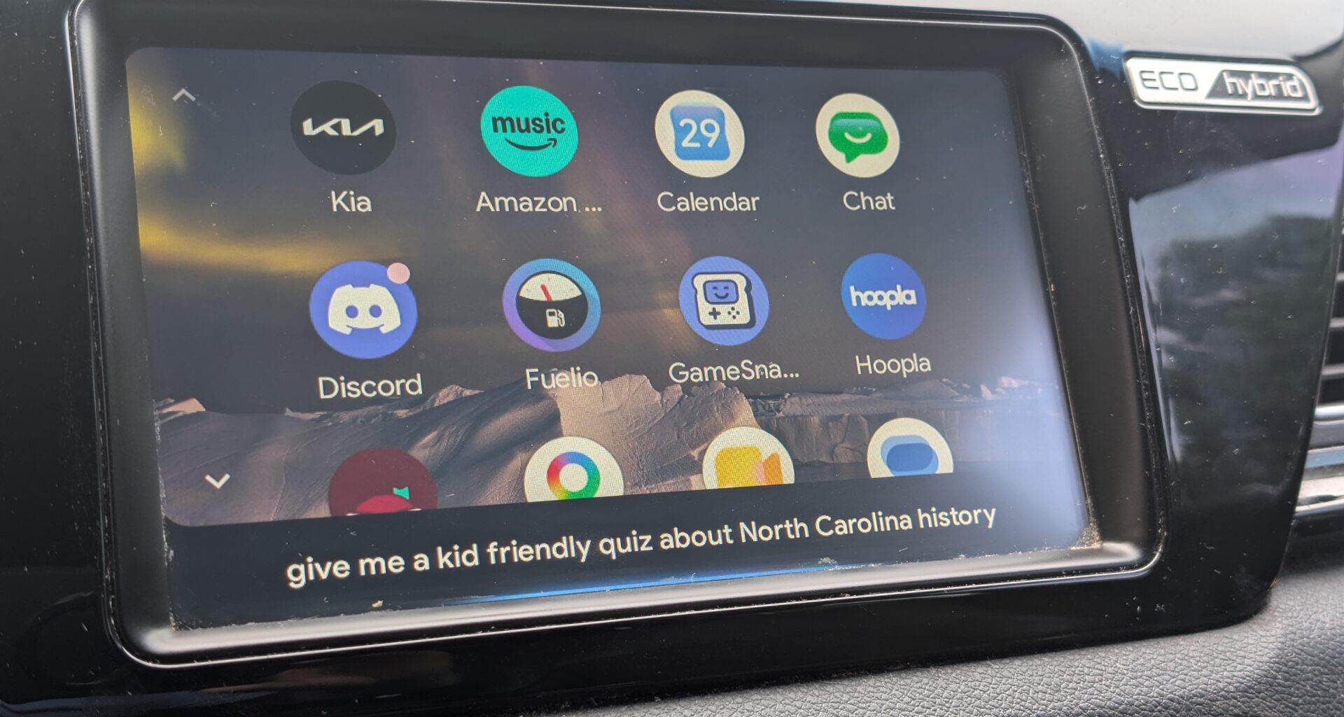 Got an old car? Android Auto is easy to add: 2 ways, starting at $20