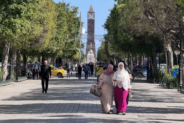 The Tunisian government says the economy has proven resilient [Al Jazeera]