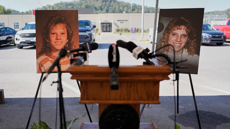 Photographs of Colleen Slemmer, who was murdered in 1995, are displayed outside Riverbend Maximum Security Institution before the planned execution of Christa Pike,