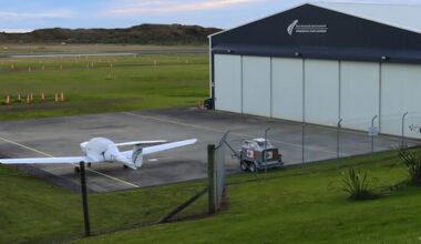 Independent review launched into failed Whanganui flight school
