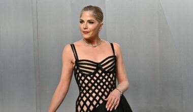 Selma Blair no longer uses alcohol to cope with MS symptoms