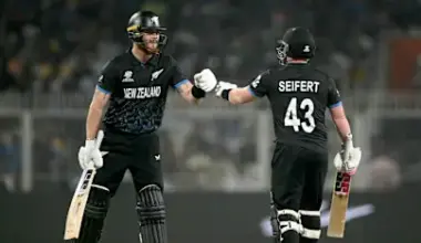 star-sports-on-dark-background